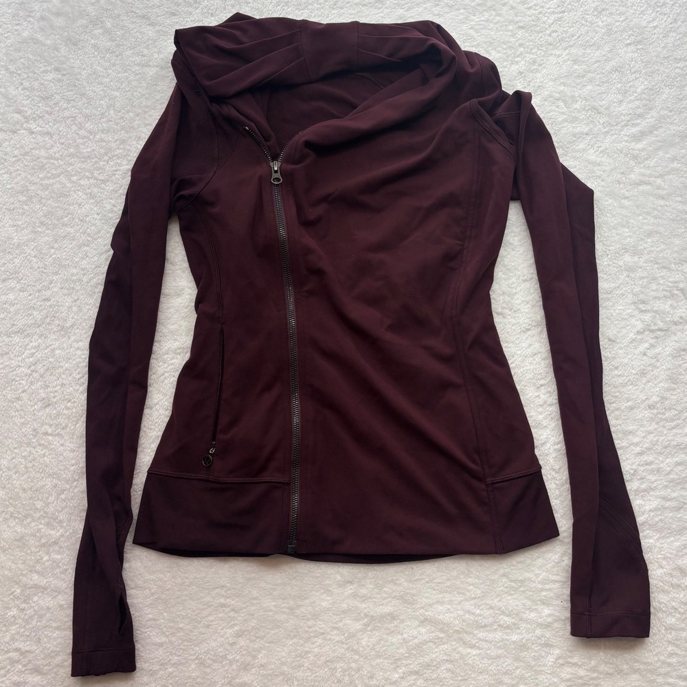 Lululemon Asymmetrical Zip Hoodie Jacket Burgundy Maroon Size 6 Thumbholes